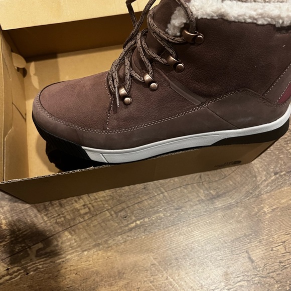 THE NORTH FACE SIERRA MID LACE WATERPROOF BOOTS  $149.00 - Picture 2 of 10